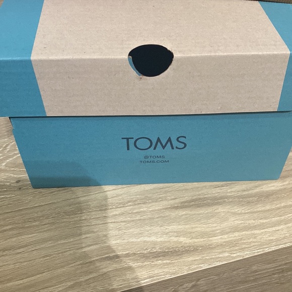 Tom’s Wedge Sandal - Picture 8 of 8